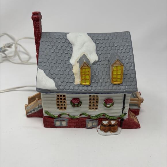 Lemax 1992 Hearthside North Pole Post Office Lighted Porcelain Pre-owned Boxed - Picture 4 of 6